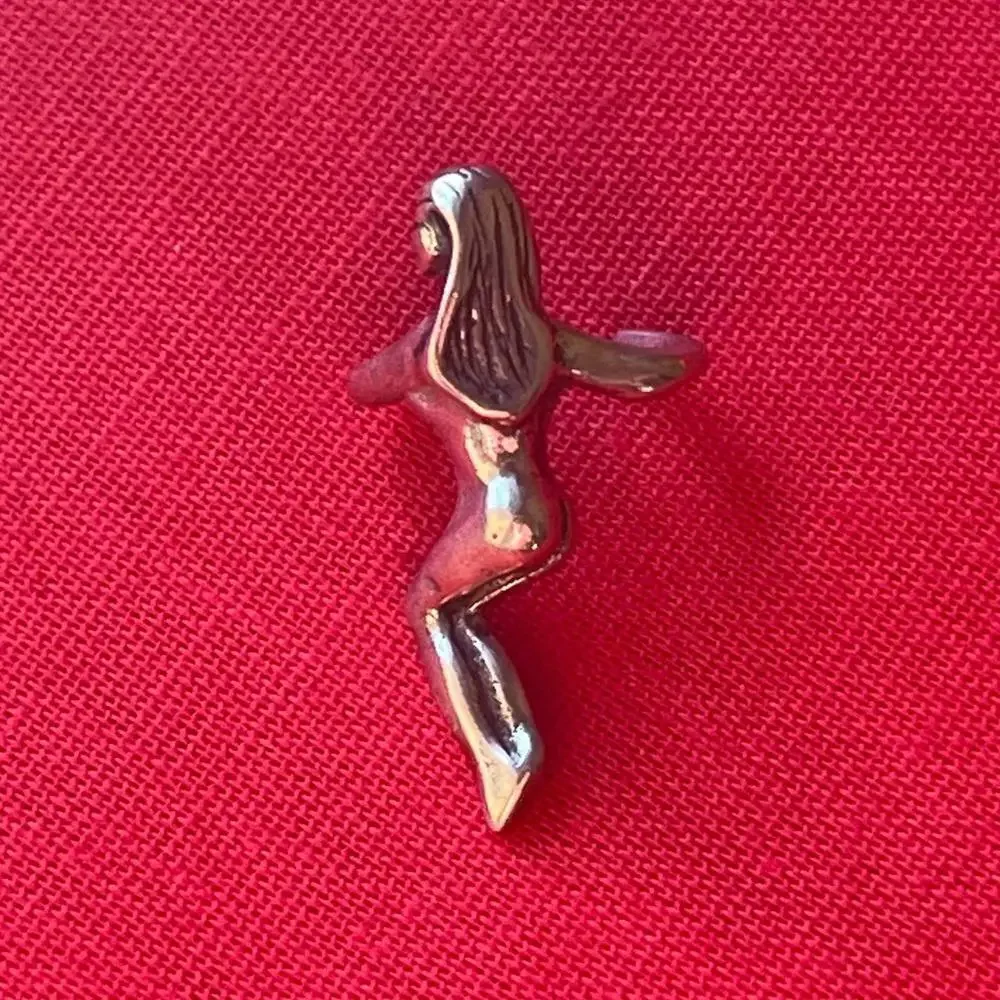 Silver Dancer Ear Cuff Vintage New 90s Y2K